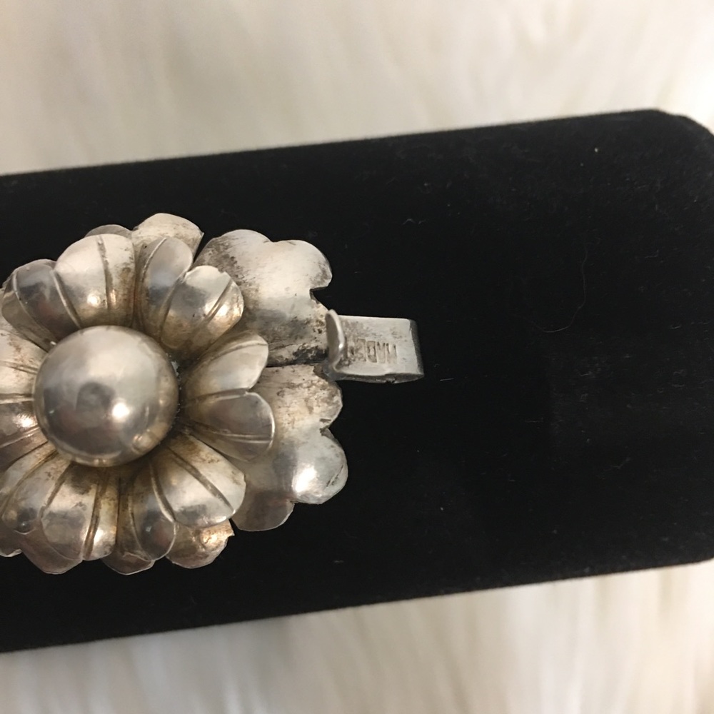 Silver Flower Link Bracelet Made/Mexico Bracelet - Picture 3 of 11